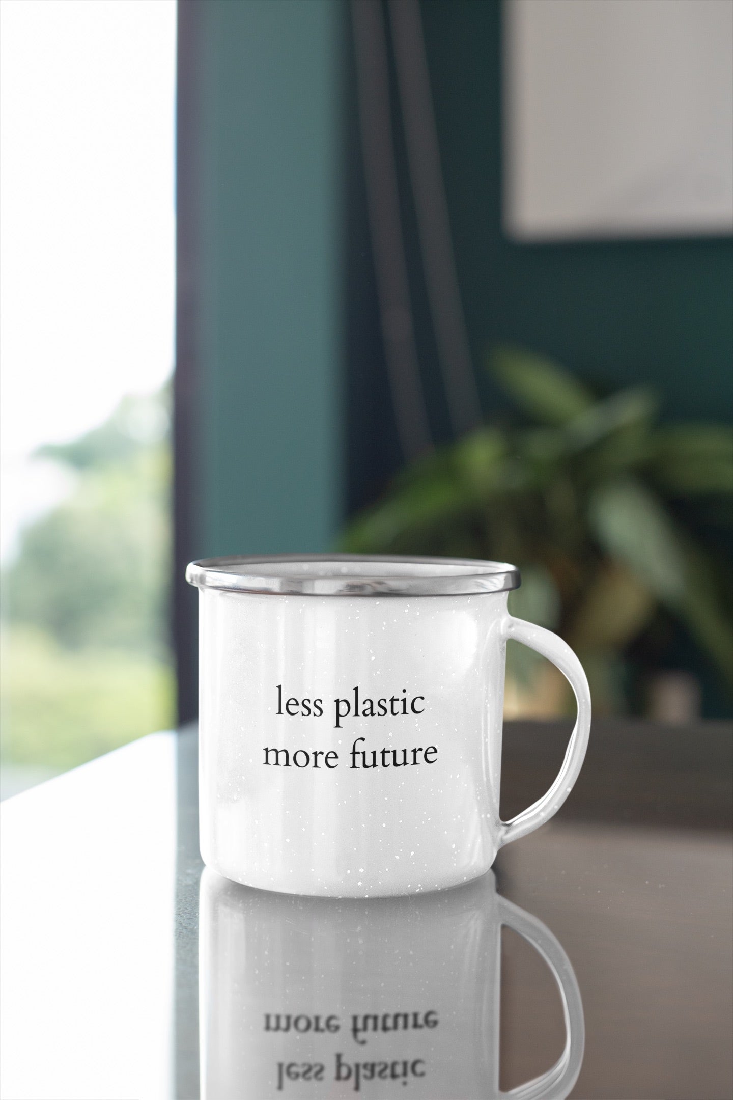 Less Plastic - More Future - Emaille Tasse